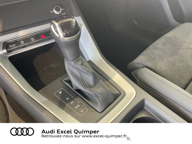 Photo 21 de l'offre de AUDI Q3 35 TDI 150ch Design Luxe S tronic 7 à 49500€ chez Excel - Audi Quimper