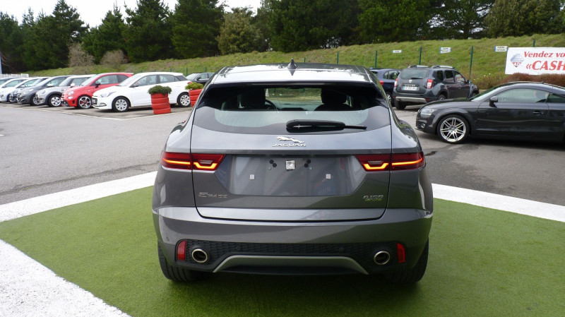 Photo 16 de l'offre de JAGUAR E-PACE 2.0D 150CH S AWD BVA9 à 32990€ chez Vent d'ouest automobiles