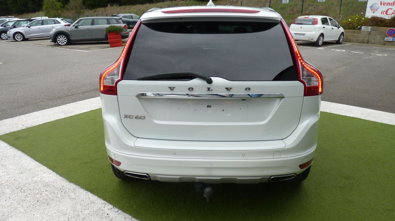 Photo 16 de l'offre de VOLVO XC60 2.4D 163 OCEAN RACE GEARTRONIC AWD à 28990€ chez Vent d'ouest automobiles