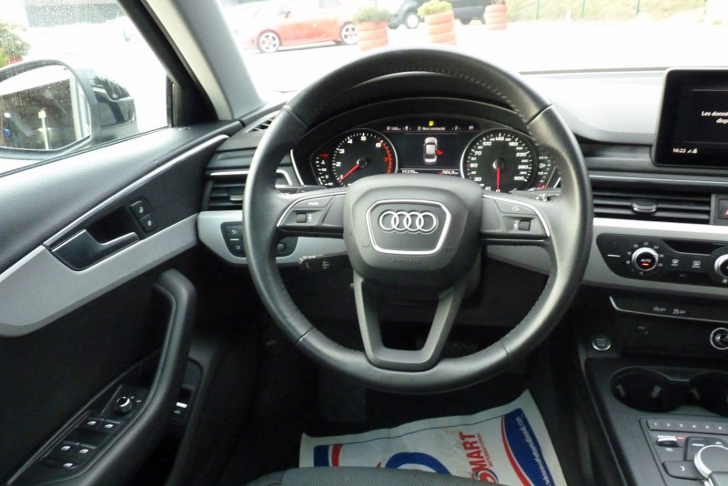 Photo 12 de l'offre de AUDI A4 35 TFSI 150CH S TRONIC 7 à 28990€ chez Vent d'ouest automobiles