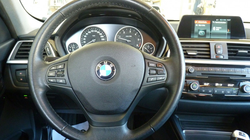 Photo 8 de l'offre de BMW SERIE 3 TOURING (F31) 320DA 190CH BUSINESS DESIGN à 22890€ chez Vent d'ouest automobiles