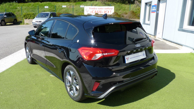 Photo 3 de l'offre de FORD FOCUS 1.0 ECOBOOST 125CH ST-LINE 96G à 17490€ chez Vent d'ouest automobiles