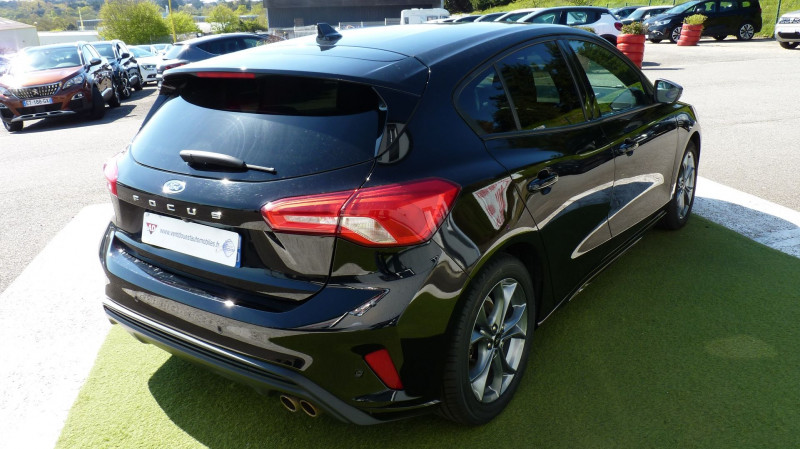 Photo 4 de l'offre de FORD FOCUS 1.0 ECOBOOST 125CH ST-LINE 96G à 17490€ chez Vent d'ouest automobiles