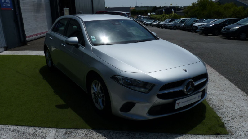 Photo 2 de l'offre de MERCEDES-BENZ CLASSE A 180 D 116CH STYLE LINE 7G-DCT à 21990€ chez Vent d'ouest automobiles