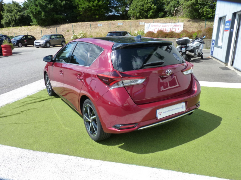 Photo 3 de l'offre de TOYOTA AURIS 1.2 TURBO 116CH COLLECTION à 15990€ chez Vent d'ouest automobiles