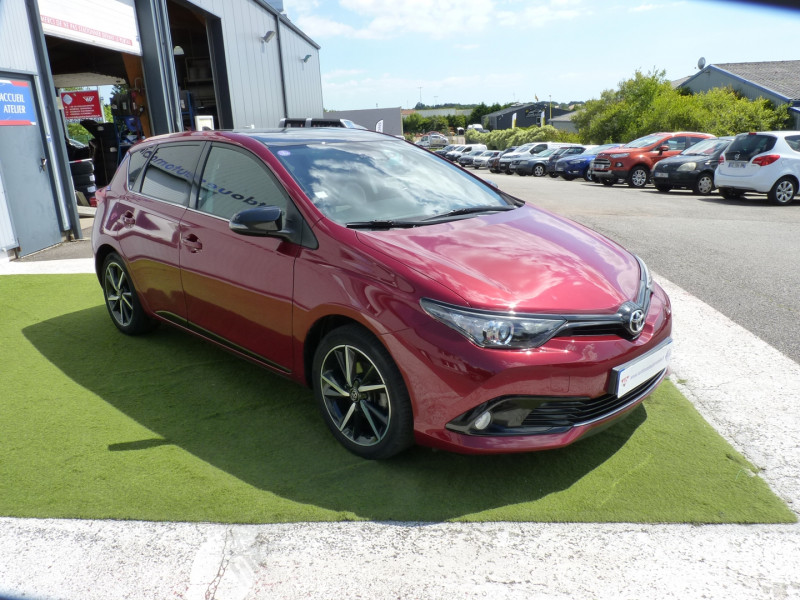 Photo 2 de l'offre de TOYOTA AURIS 1.2 TURBO 116CH COLLECTION à 15990€ chez Vent d'ouest automobiles