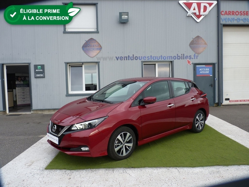 Nissan LEAF 150CH 40KWH BUSINESS 21 Electrique ROUGE Occasion à vendre