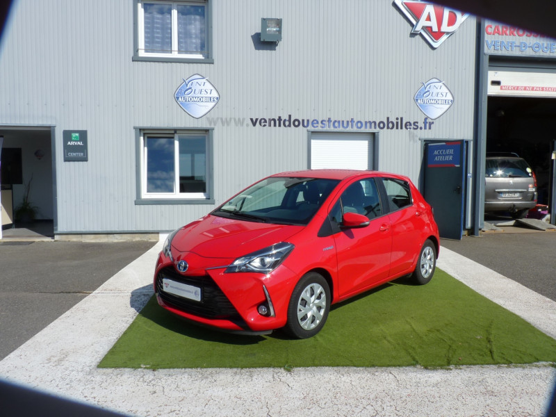 Toyota YARIS 100H FRANCE BUSINESS 5P MY19 Hybride ROUGE Occasion à vendre