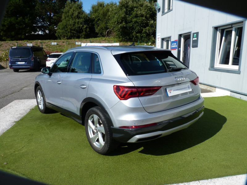 Photo 3 de l'offre de AUDI Q3 35 TFSI 150CH DESIGN LUXE S TRONIC 7 -MILD HYBRID à 27990€ chez Vent d'ouest automobiles