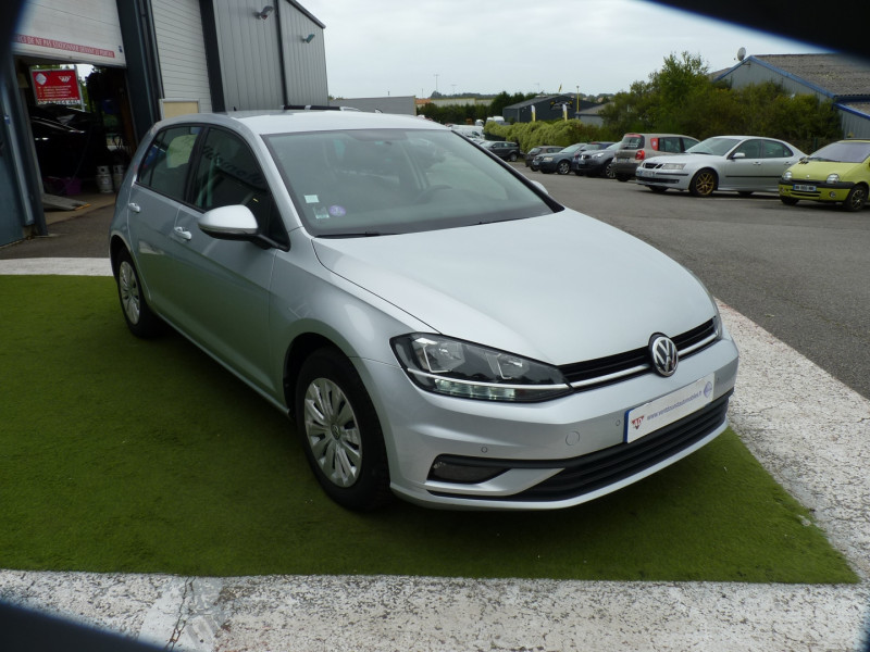 Photo 2 de l'offre de VOLKSWAGEN GOLF VII 1.0 TSI 115CH TRENDLINE BUSINESS EURO6D-T 5P à 13990€ chez Vent d'ouest automobiles