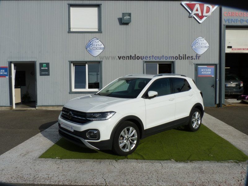 Volkswagen T-CROSS 1.0 TSI 110CH CARAT DSG7 Essence BLANC Occasion à vendre