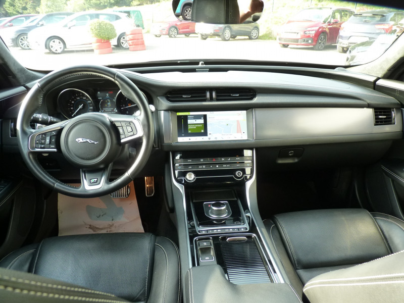 Photo 7 de l'offre de JAGUAR XF SPORTBRAKE 2.0D 180CH R-SPORT BVA à 22990€ chez Vent d'ouest automobiles