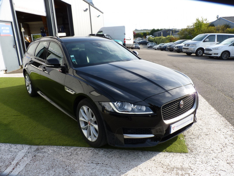 Photo 2 de l'offre de JAGUAR XF SPORTBRAKE 2.0D 180CH R-SPORT BVA à 22990€ chez Vent d'ouest automobiles