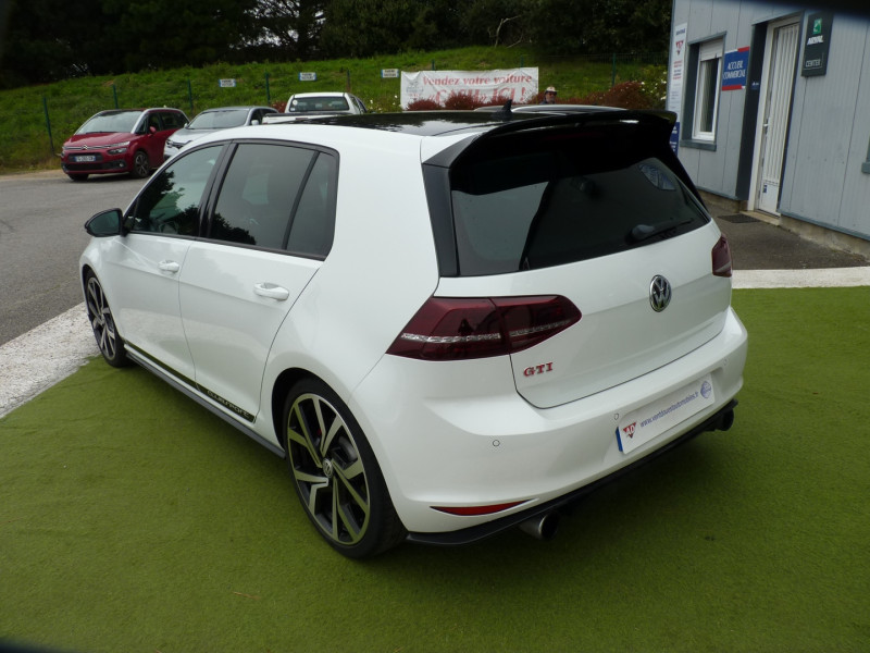 Photo 3 de l'offre de VOLKSWAGEN GOLF VII 2.0 TSI 265CH BLUEMOTION TECHNOLOGY GTI CLUBSPORT 5P à 23990€ chez Vent d'ouest automobiles