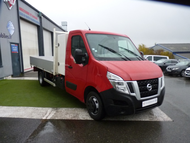 Photo 2 de l'offre de NISSAN NV400 CCB 3T5 RJ L4H1 2.3 DCI 135CH TT S/S ACENTA PLATEAU + COFFRE à 21990€ chez Vent d'ouest automobiles