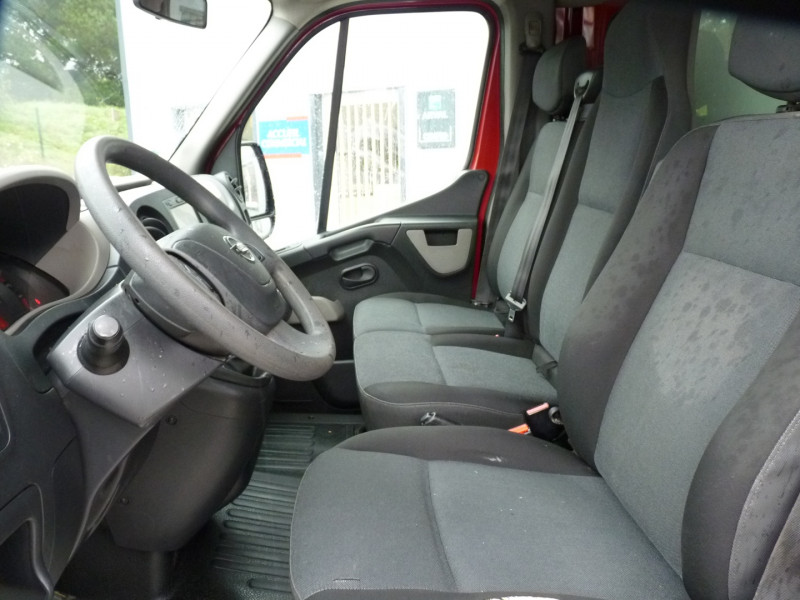 Photo 4 de l'offre de NISSAN NV400 CCB 3T5 RJ L4H1 2.3 DCI 135CH TT S/S ACENTA PLATEAU + COFFRE à 21990€ chez Vent d'ouest automobiles