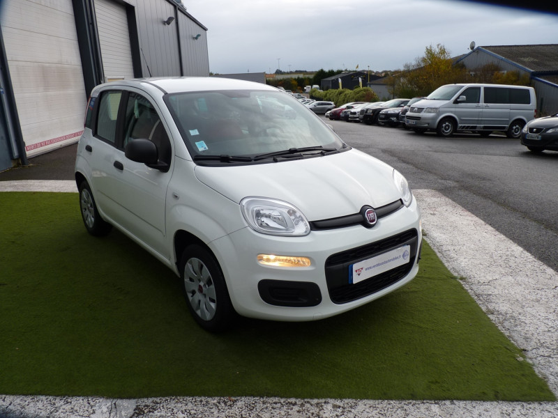 Photo 2 de l'offre de FIAT PANDA 1.2 8V 69CH EURO6D à 8750€ chez Vent d'ouest automobiles