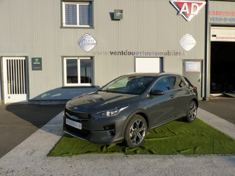 Kia XCEED 1.6 CRDI 136CH MHEV DESIGN DCT7 MY22 Diesel GRIS FONCE METAL Occasion à vendre