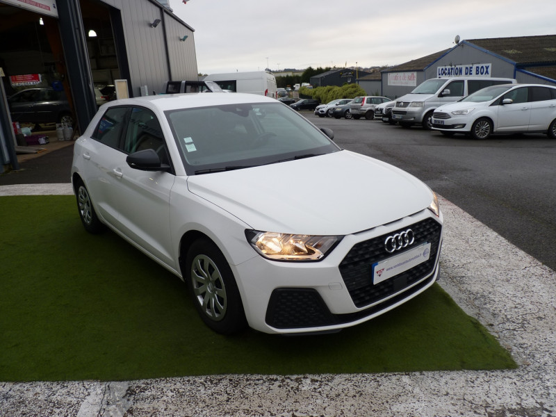 Photo 2 de l'offre de AUDI A1 SPORTBACK 25 TFSI 95CH à 14490€ chez Vent d'ouest automobiles