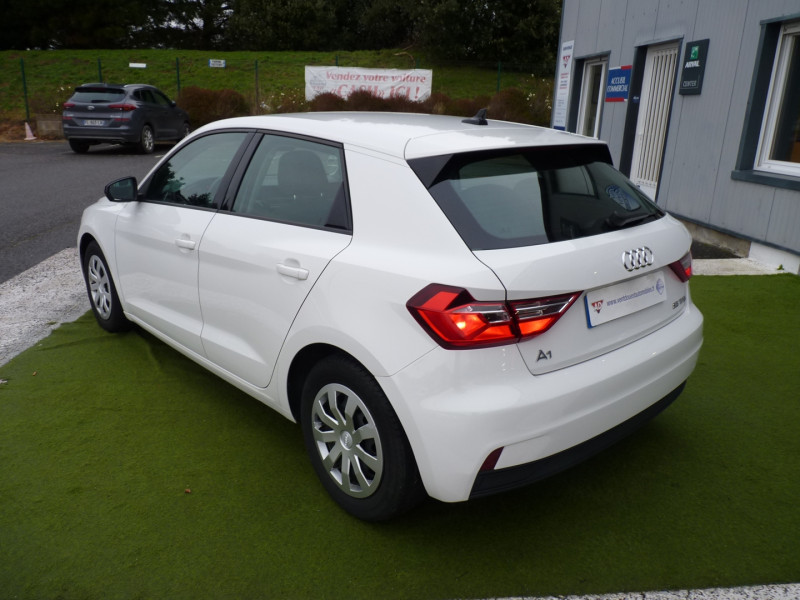 Photo 3 de l'offre de AUDI A1 SPORTBACK 25 TFSI 95CH à 14490€ chez Vent d'ouest automobiles