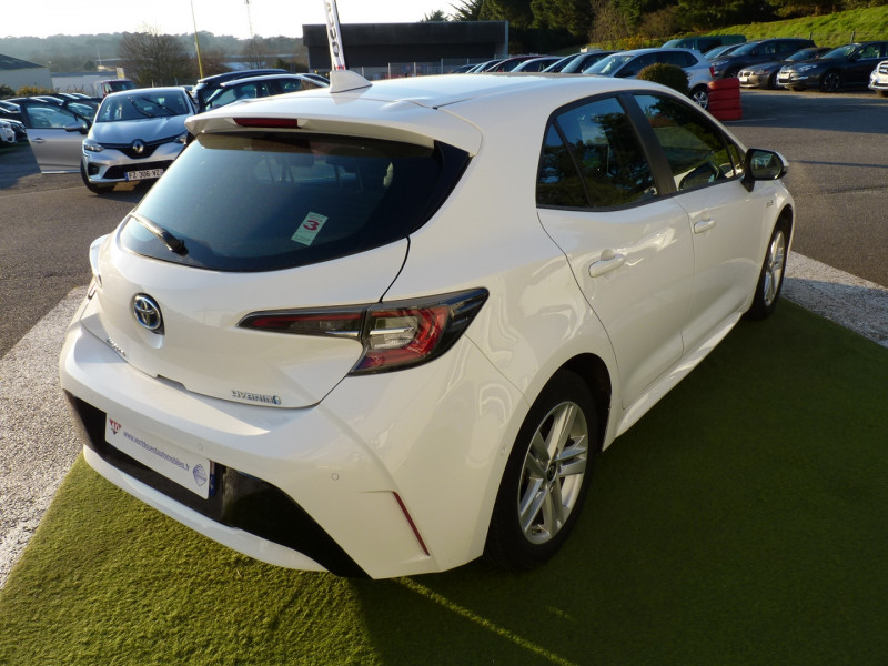 Photo 4 de l'offre de TOYOTA COROLLA 122H DYNAMIC BUSINESS + STAGE HYBRID ACADEMY MY21 à 18490€ chez Vent d'ouest automobiles