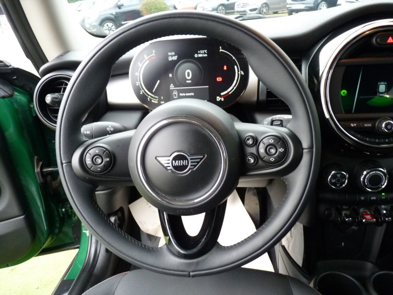 Photo 8 de l'offre de MINI MINI COOPER  136CH à 17990€ chez Vent d'ouest automobiles