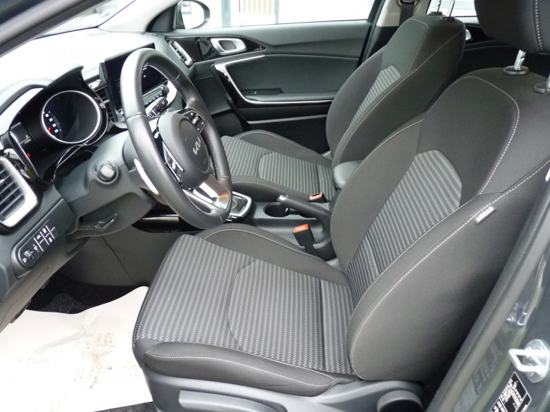 Photo 5 de l'offre de KIA CEED SW 1.6 CRDI 136CH MHEV ACTIVE BUSINESS DCT7 à 21990€ chez Vent d'ouest automobiles