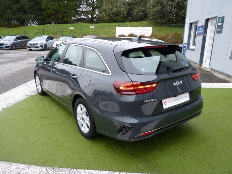 Photo 3 de l'offre de KIA CEED SW 1.6 CRDI 136CH MHEV ACTIVE BUSINESS DCT7 à 21990€ chez Vent d'ouest automobiles