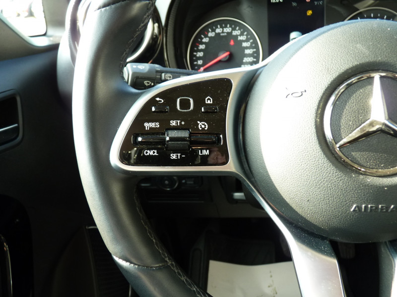 Photo 9 de l'offre de MERCEDES CLASSE T 180 D STYLE BVA7 à 28900€ chez Vent d'ouest automobiles