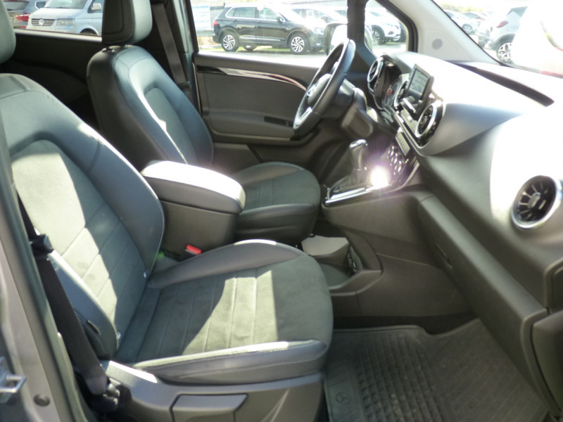 Photo 5 de l'offre de MERCEDES CLASSE T 180 D STYLE BVA7 à 28900€ chez Vent d'ouest automobiles