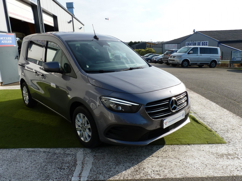 Photo 2 de l'offre de MERCEDES CLASSE T 180 D STYLE BVA7 à 28900€ chez Vent d'ouest automobiles