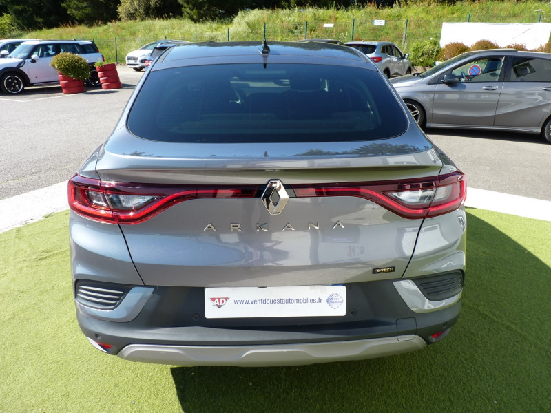 Photo 15 Renault ARKANA 1.6 E-TECH HYBRIDE 145CH EVOLUTION -22 Hybride GRIS FONCE METAL en vente chez Vent d'ouest automobiles Photo 15 de l'offre de RENAULT ARKANA 1.6 E-TECH HYBRIDE 145CH EVOLUTION -22 à 20990€ chez Vent d'ouest automobiles
