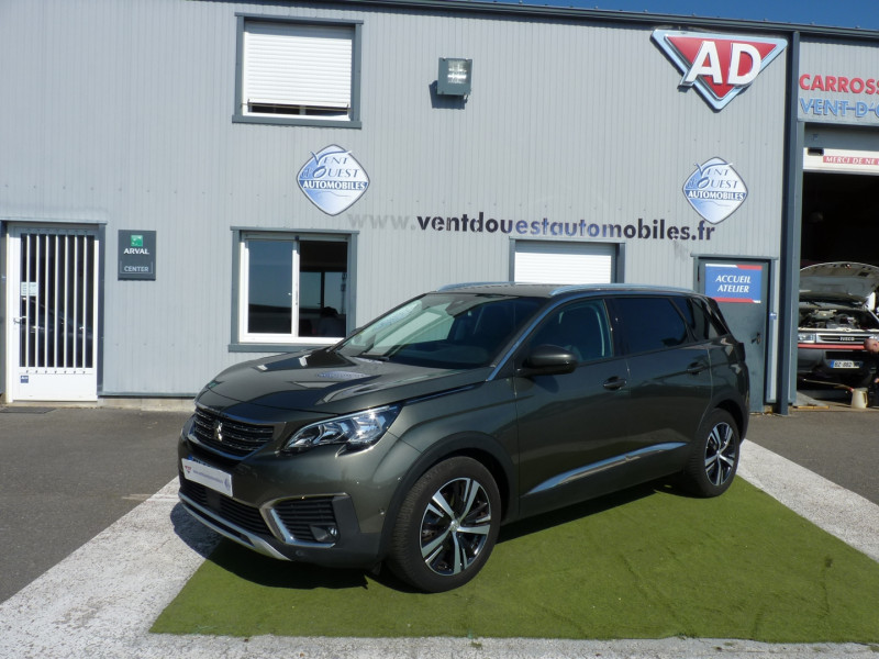 Peugeot 5008 1.5 BLUEHDI 130CH E6.C ALLURE S&S Diesel GRIS FONCE METAL Occasion à vendre