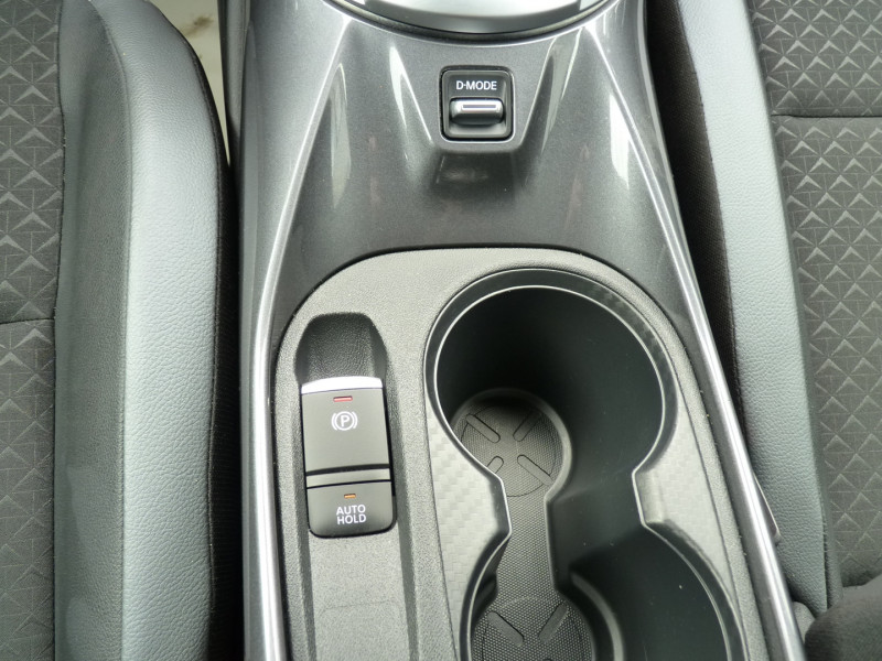 Photo 11 de l'offre de NISSAN JUKE 1.0 DIG-T 114CH SHADOW 2023.5 à 19990€ chez Vent d'ouest automobiles