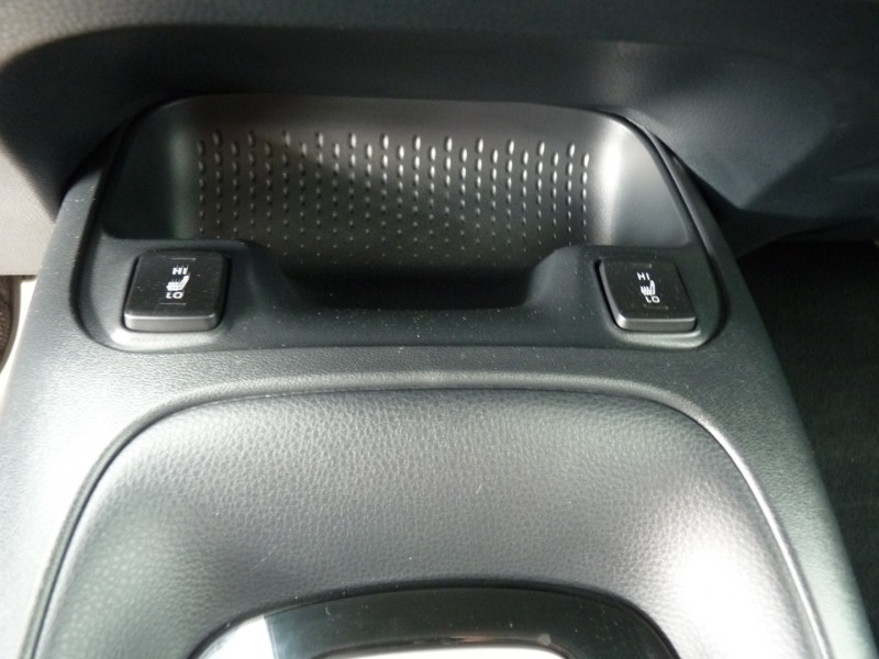Photo 11 de l'offre de TOYOTA COROLLA 122H DYNAMIC BUSINESS + STAGE HYBRID ACADEMY MY21 à 20490€ chez Vent d'ouest automobiles