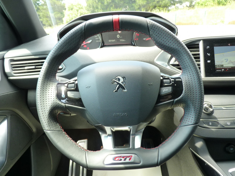 Photo 8 de l'offre de PEUGEOT 308 1.6 PURETECH 263CH S&S GTI à 25990€ chez Vent d'ouest automobiles