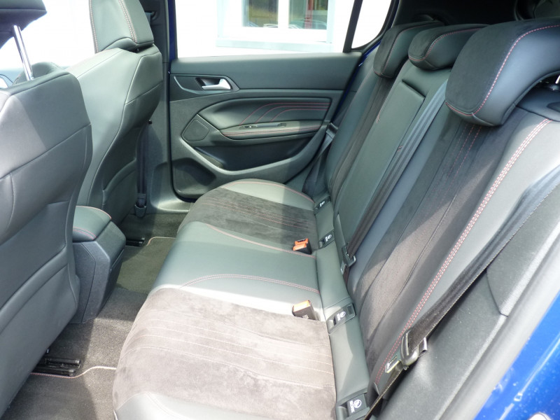 Photo 6 de l'offre de PEUGEOT 308 1.6 PURETECH 263CH S&S GTI à 25990€ chez Vent d'ouest automobiles