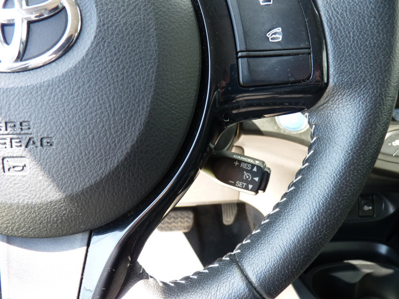 Photo 9 de l'offre de TOYOTA YARIS 100H FRANCE BUSINESS 5P MY19 à 14490€ chez Vent d'ouest automobiles