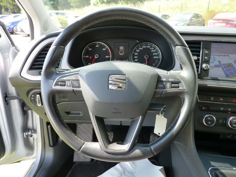 Photo 8 de l'offre de SEAT LEON 1.6 TDI 115CH STYLE BUSINESS EURO6D-T à 13490€ chez Vent d'ouest automobiles