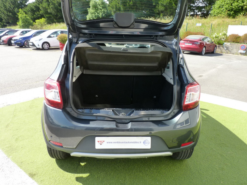 Photo 12 de l'offre de DACIA SANDERO 0.9 TCE 90CH STEPWAY PRESTIGE EURO6 à 8990€ chez Vent d'ouest automobiles