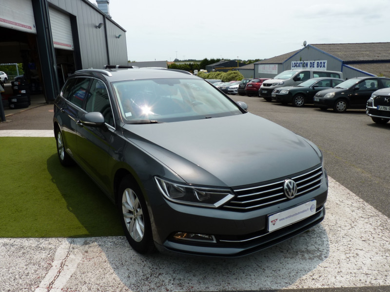 Photo 2 de l'offre de VOLKSWAGEN PASSAT SW 1.6 TDI 120CH BLUEMOTION TECHNOLOGY CONFORTLINE DSG7 à 13490€ chez Vent d'ouest automobiles