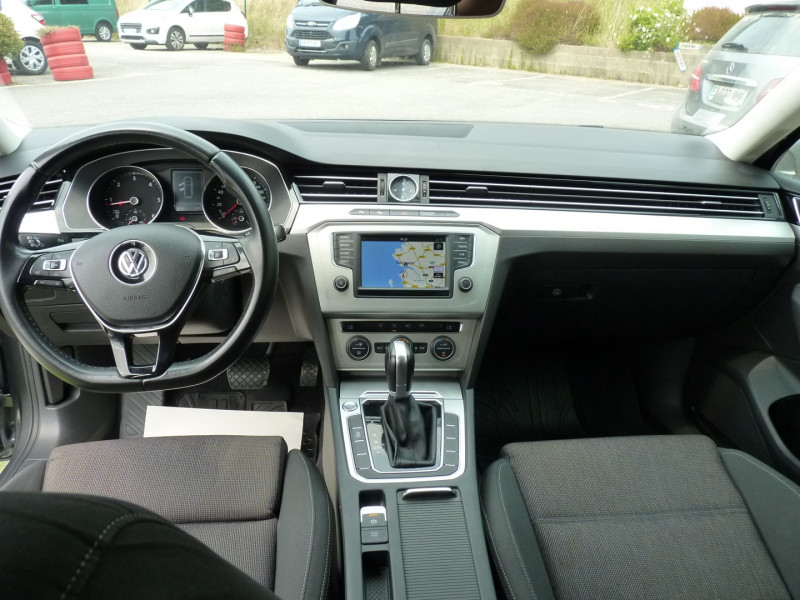 Photo 7 de l'offre de VOLKSWAGEN PASSAT SW 1.6 TDI 120CH BLUEMOTION TECHNOLOGY CONFORTLINE DSG7 à 13490€ chez Vent d'ouest automobiles