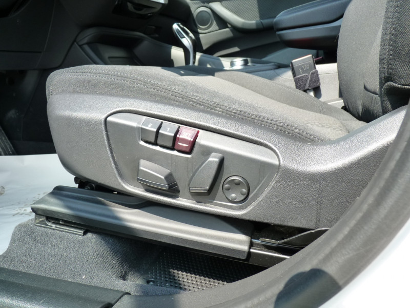 Photo 15 de l'offre de BMW X1 (F48) SDRIVE18IA 136CH BUSINESS DESIGN DKG7 à 25990€ chez Vent d'ouest automobiles