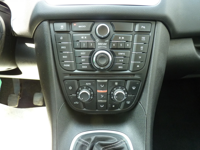 Photo 11 de l'offre de OPEL MERIVA 1.4 TURBO TWINPORT 120CH COSMO PACK START/STOP à 7490€ chez Vent d'ouest automobiles