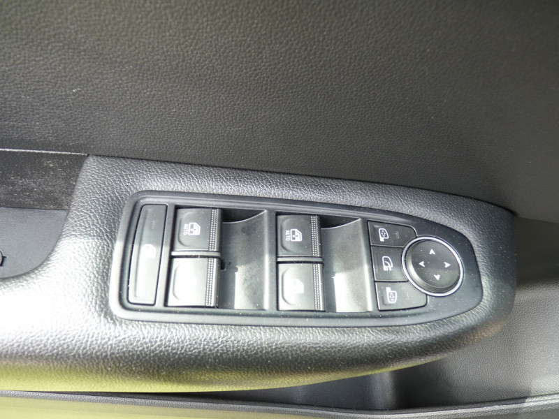 Photo 11 de l'offre de RENAULT ARKANA 1.3 TCE MILD HYBRID 140CH EQUILIBRE EDC -22 à 18490€ chez Vent d'ouest automobiles