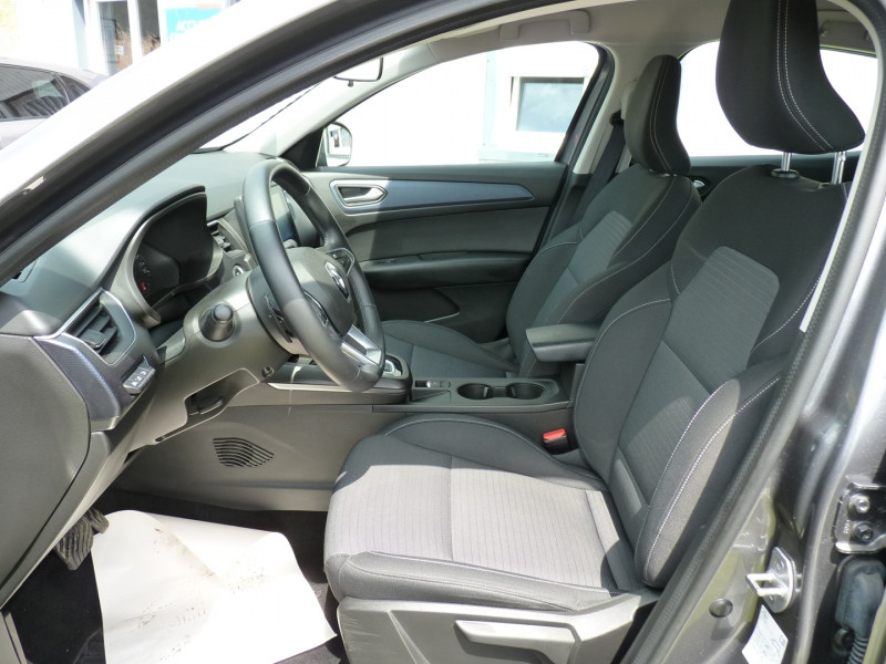 Photo 5 de l'offre de RENAULT ARKANA 1.3 TCE MILD HYBRID 140CH EQUILIBRE EDC -22 à 18490€ chez Vent d'ouest automobiles