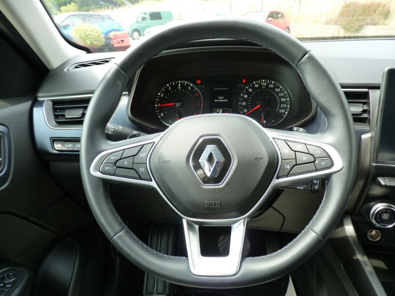 Photo 8 de l'offre de RENAULT ARKANA 1.3 TCE MILD HYBRID 140CH EQUILIBRE EDC -22 à 18990€ chez Vent d'ouest automobiles