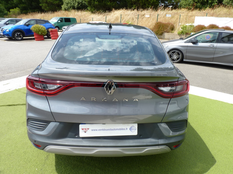 Photo 15 de l'offre de RENAULT ARKANA 1.3 TCE MILD HYBRID 140CH EQUILIBRE EDC -22 à 18990€ chez Vent d'ouest automobiles
