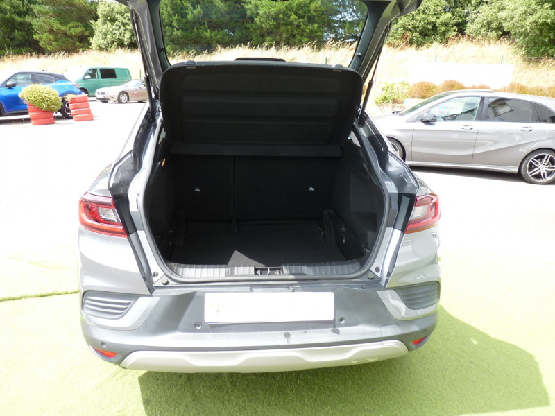 Photo 13 de l'offre de RENAULT ARKANA 1.3 TCE MILD HYBRID 140CH EQUILIBRE EDC -22 à 18490€ chez Vent d'ouest automobiles