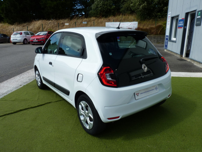 Photo 3 de l'offre de RENAULT TWINGO III 1.0 SCE 65CH LIFE - 20 à 9490€ chez Vent d'ouest automobiles